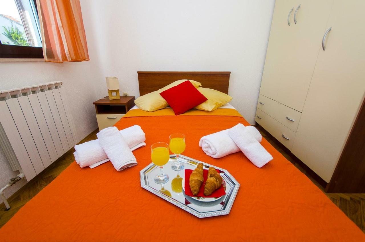 Apartment Ive Trogir Exterior foto