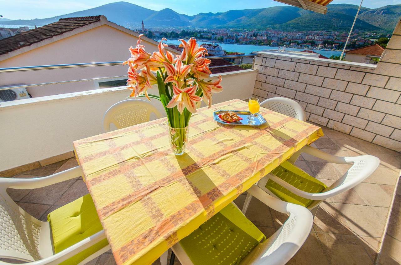 Apartment Ive Trogir Exterior foto