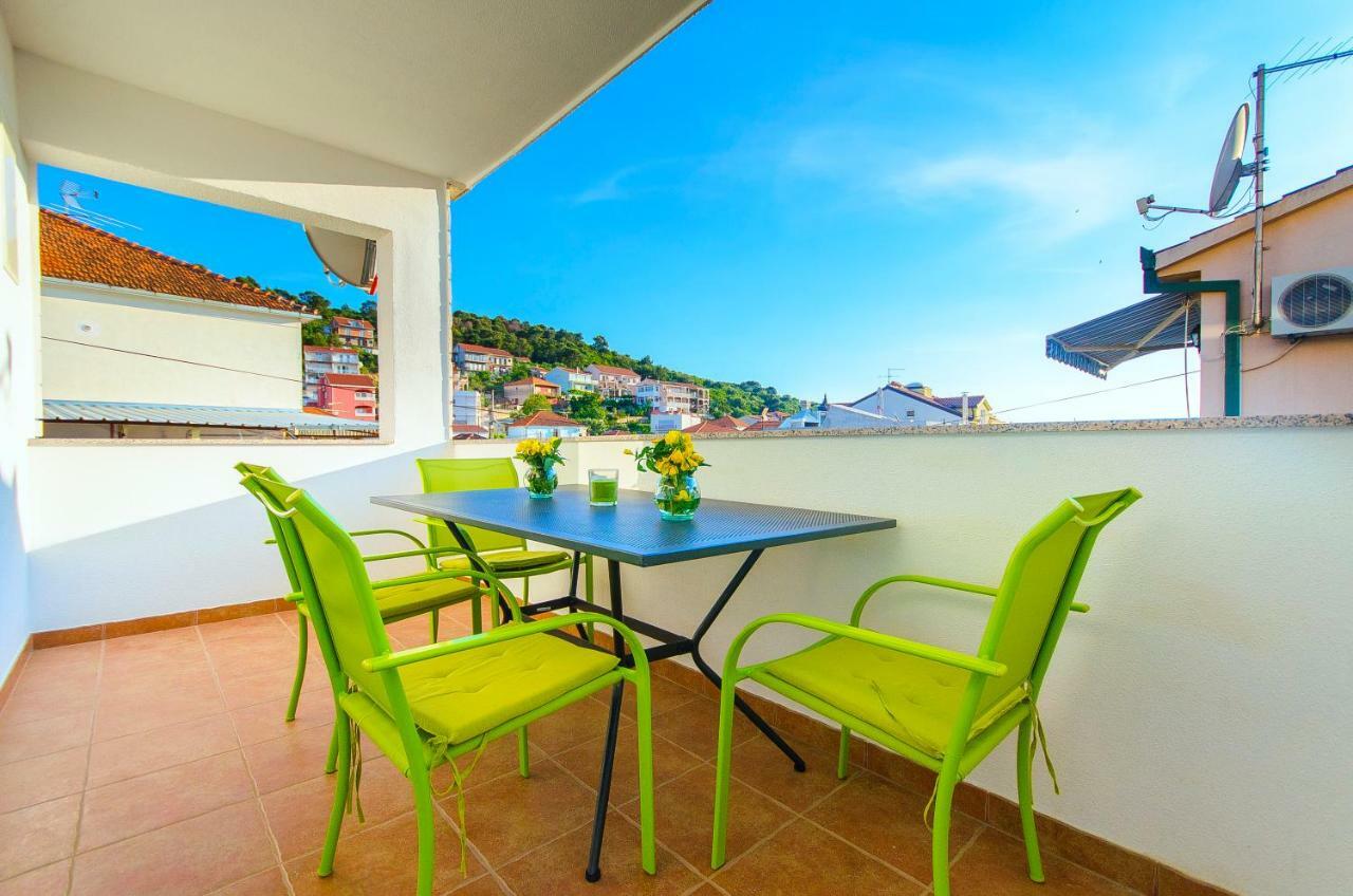 Apartment Ive Trogir Exterior foto